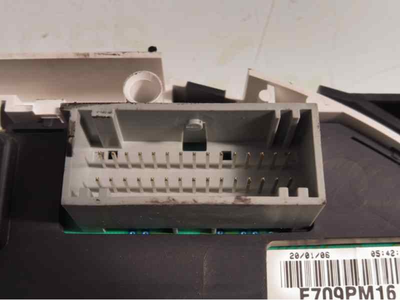 Recambio de cuadro instrumentos para renault laguna ii (bg0) referencia OEM IAM 8200291334  