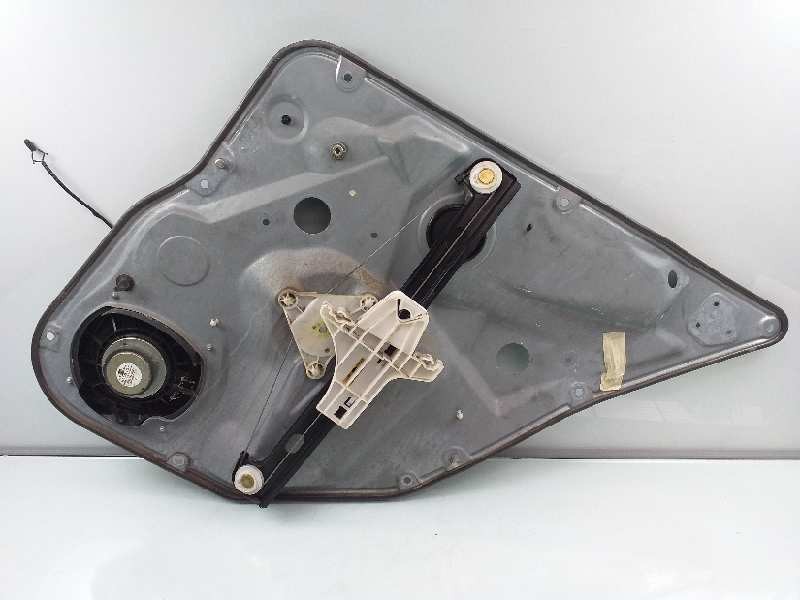Recambio de elevalunas trasero izquierdo para seat ibiza (6l1) signo referencia OEM IAM 6L4839751Q 6Q0959811A  Recambio de elevalunas trasero izquierdo para seat ibiza (6l1) signo referencia OEM IAM 6L4839751Q 6Q0959811A
