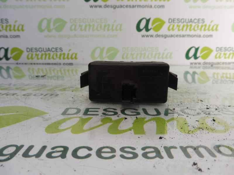 Recambio de warning para renault master kasten l2h2 hka 3,5t referencia OEM IAM 8200214898  