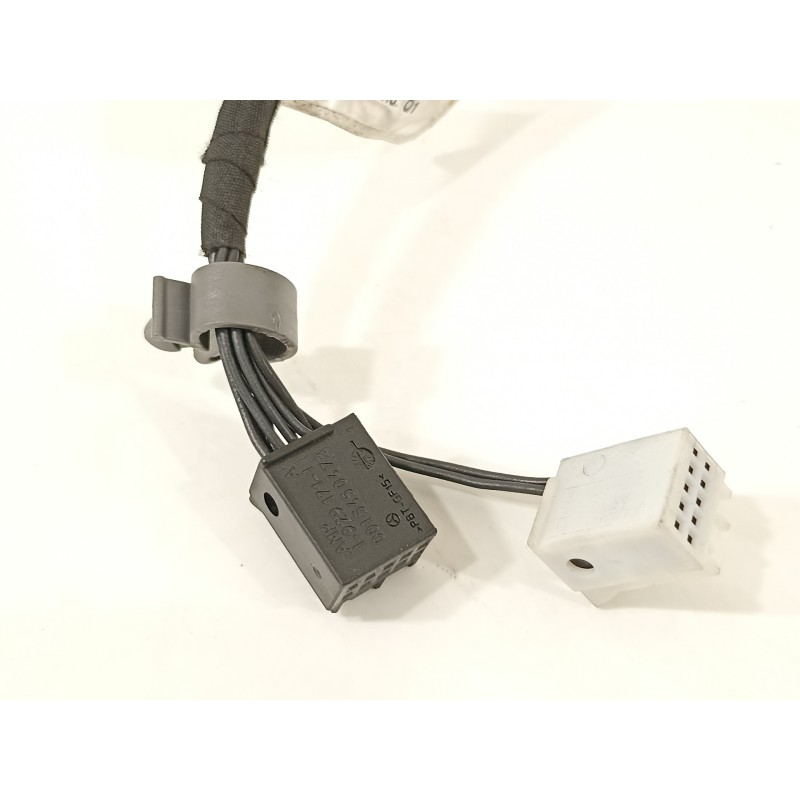 Recambio de retrovisor izquierdo para mercedes-benz clase c (w204) berlina c 200 kompressor (204.041) referencia OEM IAM A204810