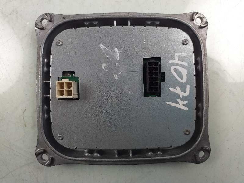 Recambio de centralita faros xenon para peugeot 308 sw allure referencia OEM IAM 130732940400  