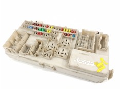 Recambio de caja reles / fusibles para mazda 3 berlina (bk) 1.6 crdt active referencia OEM IAM BP8F66730H 5190800A4 