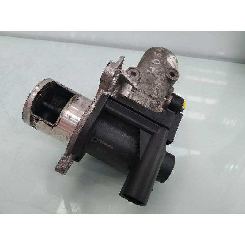 Recambio de valvula egr para renault kangoo furgón compact comfort referencia OEM IAM 8200282949 8200561269A 