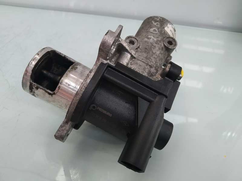 Recambio de valvula egr para renault kangoo furgón compact comfort referencia OEM IAM 8200282949 8200561269A 