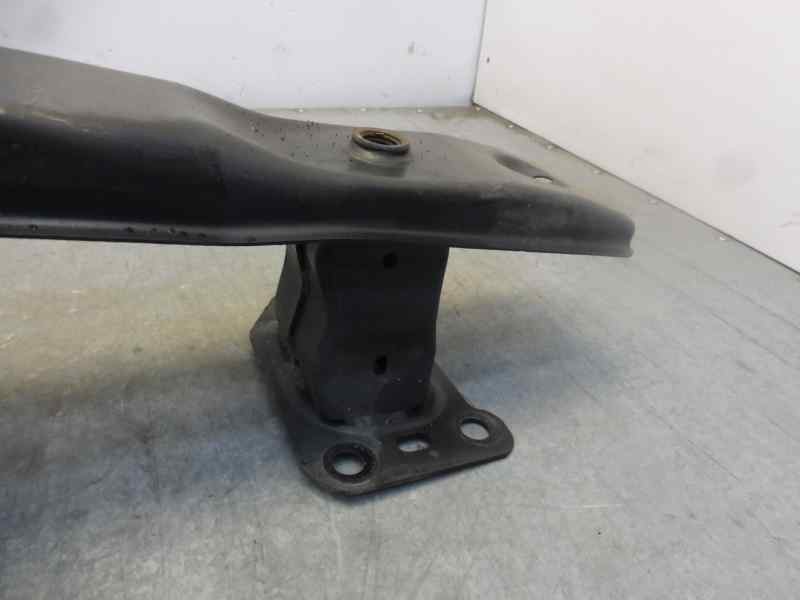 Recambio de refuerzo paragolpes delantero para renault kangoo furgón compact comfort referencia OEM IAM   