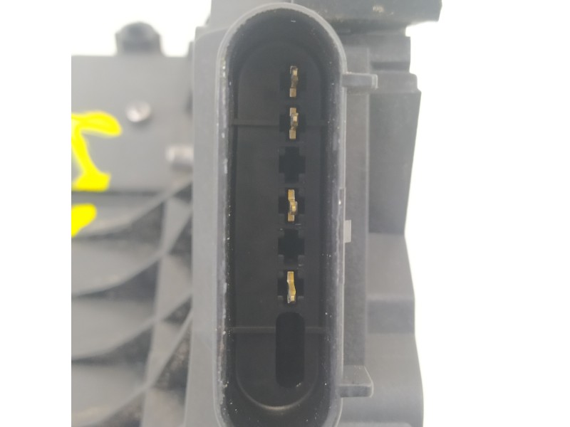 Recambio de cerradura puerta delantera derecha para ford fiesta (cb1) ambiente referencia OEM IAM 8A6AA21812BF  