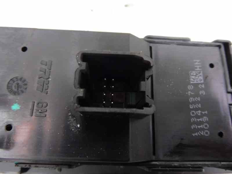 Recambio de mando elevalunas delantero izquierdo para opel astra j lim. enjoy referencia OEM IAM 13305978 211422009132 