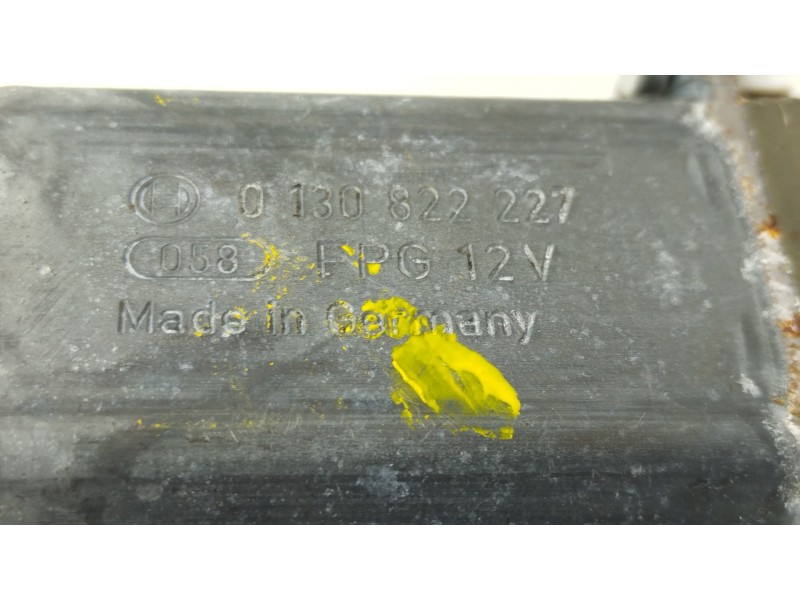 Recambio de elevalunas delantero derecho para bmw serie 1 berlina (e81/e87) 116d referencia OEM IAM 7067796 6927028 0130822227