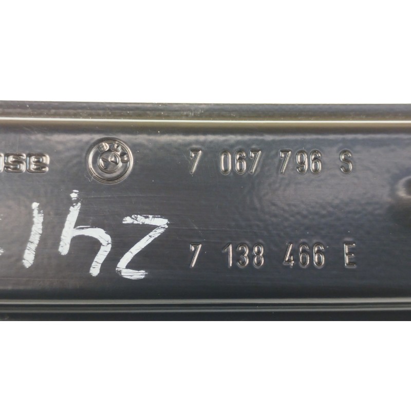 Recambio de elevalunas delantero derecho para bmw serie 1 berlina (e81/e87) 116d referencia OEM IAM 7067796 6927028 0130822227