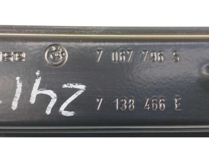 Recambio de elevalunas delantero derecho para bmw serie 1 berlina (e81/e87) 116d referencia OEM IAM 7067796 6927028 0130822227