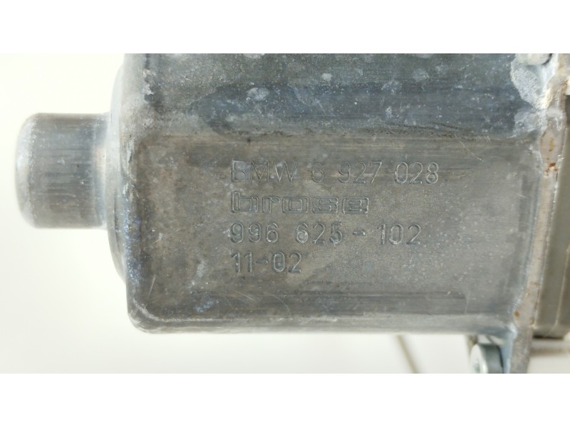 Recambio de elevalunas delantero derecho para bmw serie 1 berlina (e81/e87) 116d referencia OEM IAM 7067796 6927028 0130822227