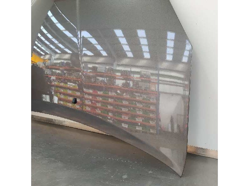 Recambio de capot para toyota corolla verso (r1) 1.8 luna referencia OEM IAM   