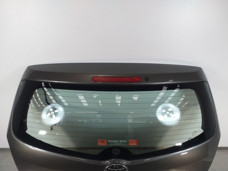 Recambio de porton trasero para toyota corolla verso (r1) 1.8 luna referencia OEM IAM   