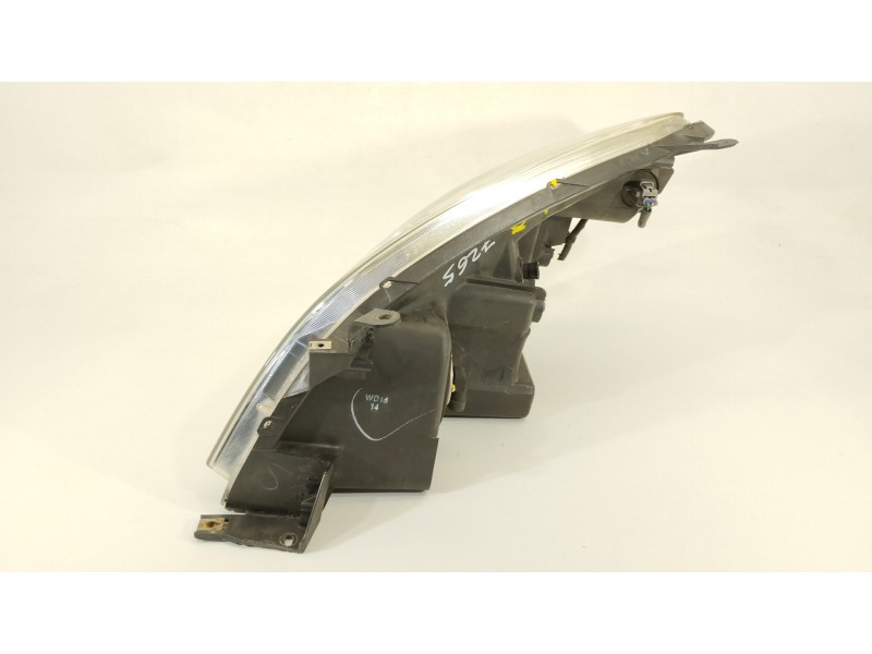 Recambio de faro derecho para toyota corolla verso (r1) 1.8 luna referencia OEM IAM 7357230400  