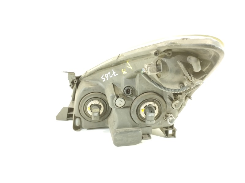 Recambio de faro derecho para toyota corolla verso (r1) 1.8 luna referencia OEM IAM 7357230400  