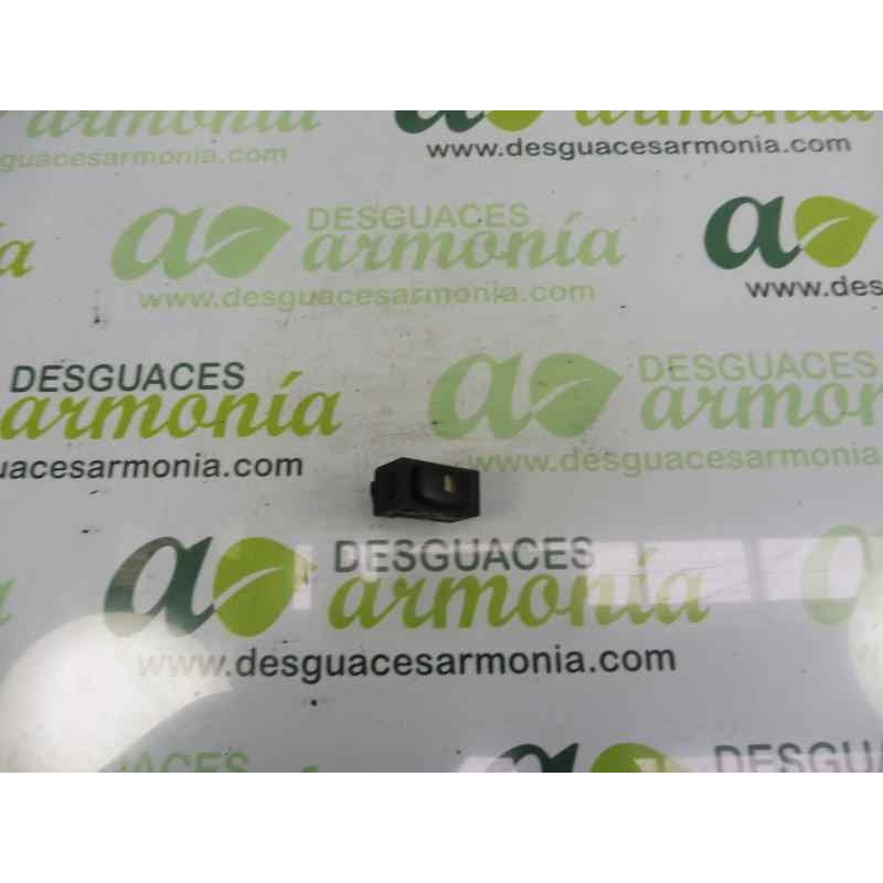 Recambio de mando elevalunas trasero izquierdo para peugeot 407 st sport pack referencia OEM IAM 963460166XT  