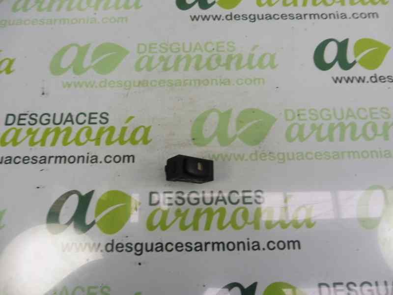 Recambio de mando elevalunas trasero izquierdo para peugeot 407 st sport pack referencia OEM IAM 963460166XT  
