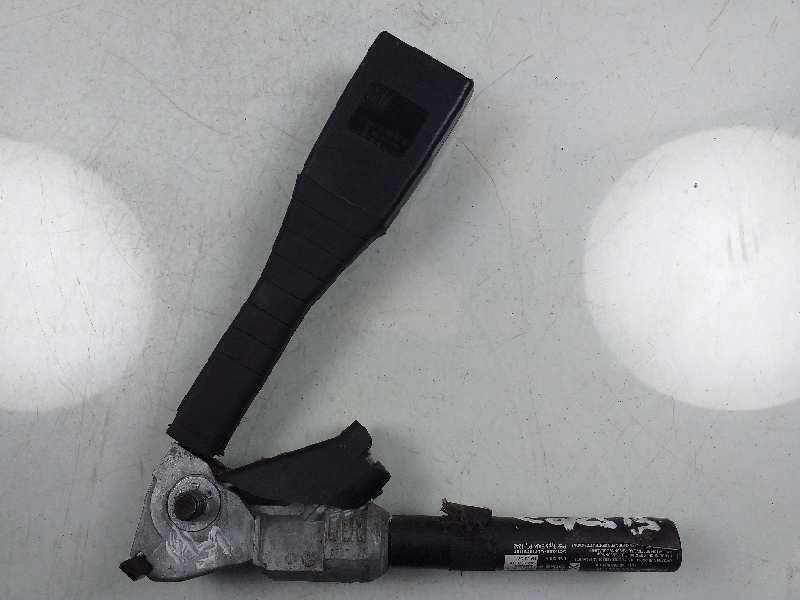 Recambio de pretensor airbag derecho para opel corsa d referencia OEM IAM 13225285  