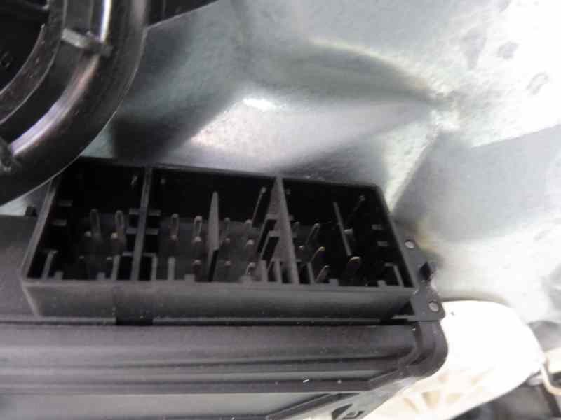 Recambio de elevalunas delantero derecho para seat ibiza (6l1) stella referencia OEM IAM 6L3837752BQ 6Q2959801A 6L3837756K