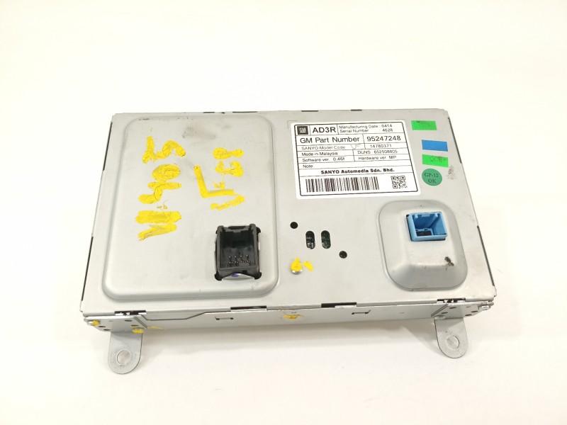 Recambio de pantalla multifuncion para opel astra j sports tourer selective referencia OEM IAM 95247248  