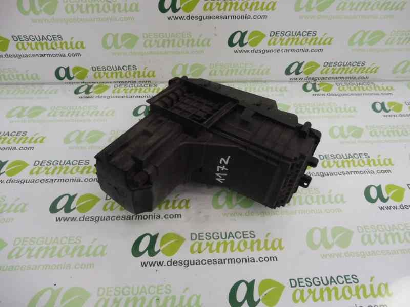 Recambio de filtro aire para peugeot 407 st sport pack referencia OEM IAM 9644910780  