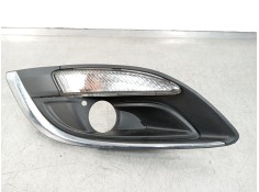 Recambio de rejilla paragolpes derecha para opel astra j sports tourer selective referencia OEM IAM 13368709 13367143 