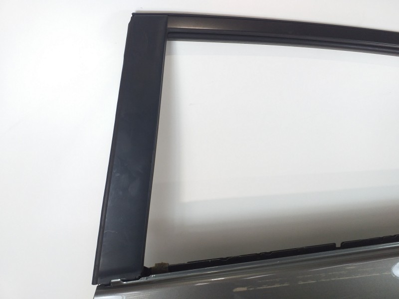 Recambio de puerta trasera izquierda para toyota corolla verso (r1) 1.8 luna referencia OEM IAM   