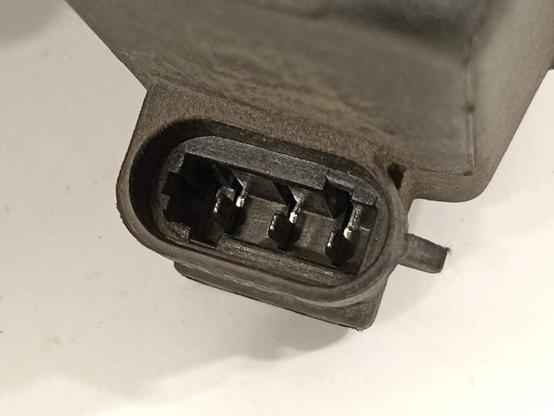 Recambio de faro izquierdo para renault trafic combi (ab 4.01) 1.9 diesel referencia OEM IAM 7700311371 91165719 