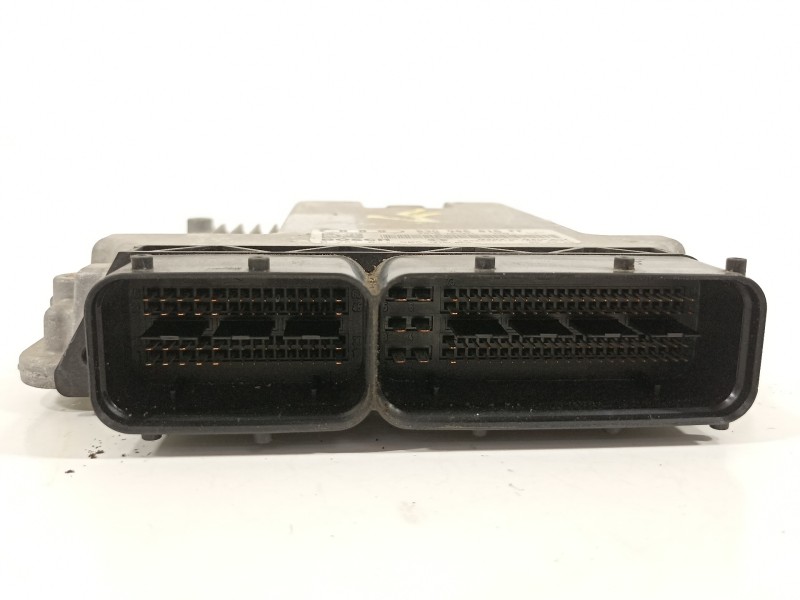 Recambio de centralita motor uce para audi a3 (8p) 2.0 tdi ambiente referencia OEM IAM 03G906016FF 0281011905 