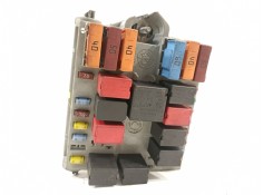 Recambio de caja reles / fusibles para alfa romeo 147 (190) 1.9 jtd 8v m-jet distinctive (01.2006) referencia OEM IAM 51742420  