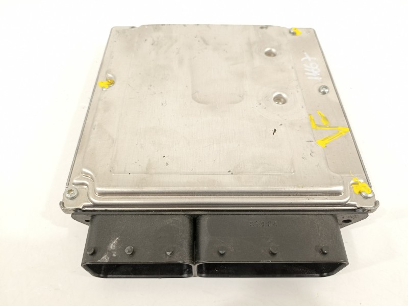 Recambio de centralita motor uce para bmw x3 (e83) 2.0d referencia OEM IAM 13617801711 0281013251 7801711