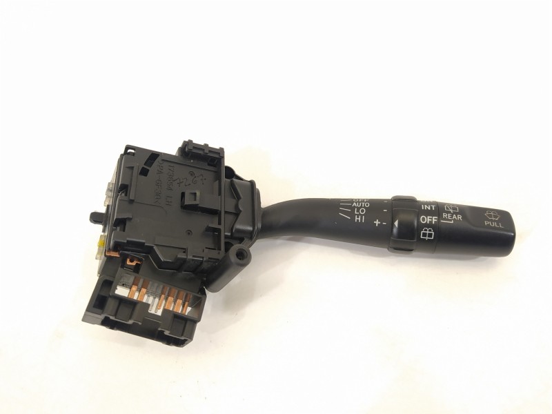 Recambio de mando limpia para toyota corolla verso (r1) 1.8 luna referencia OEM IAM 8465205170  