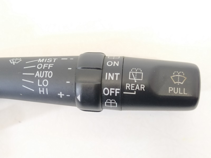 Recambio de mando limpia para toyota corolla verso (r1) 1.8 luna referencia OEM IAM 8465205170  