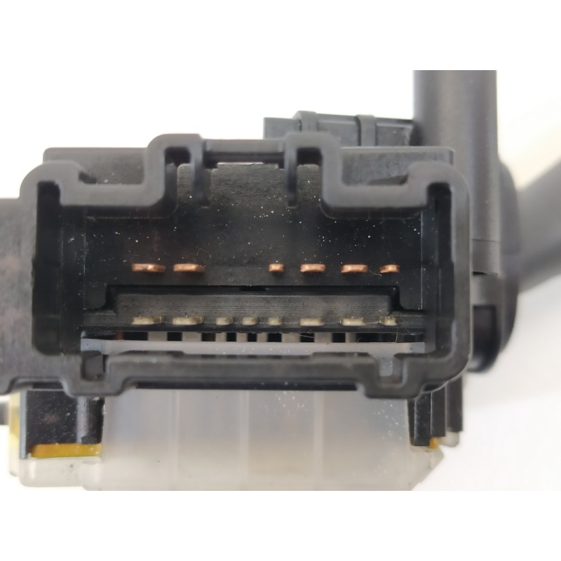 Recambio de mando limpia para toyota corolla verso (r1) 1.8 luna referencia OEM IAM 8465205170  