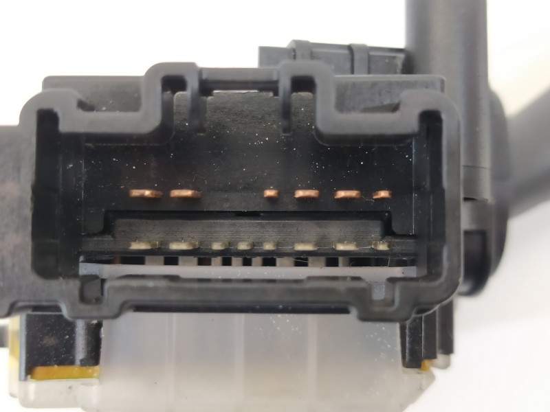 Recambio de mando limpia para toyota corolla verso (r1) 1.8 luna referencia OEM IAM 8465205170  