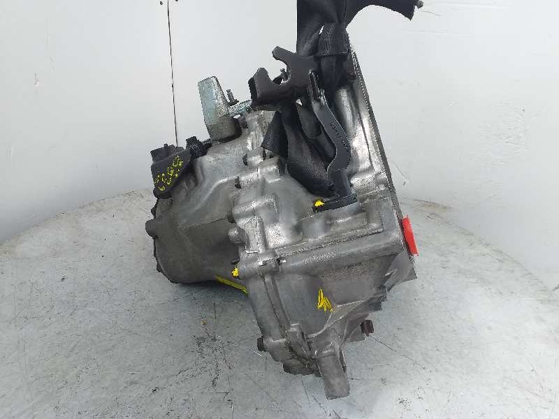 Recambio de caja cambios para chrysler pt cruiser (pt) 2.0 classic referencia OEM IAM 4668776AD  