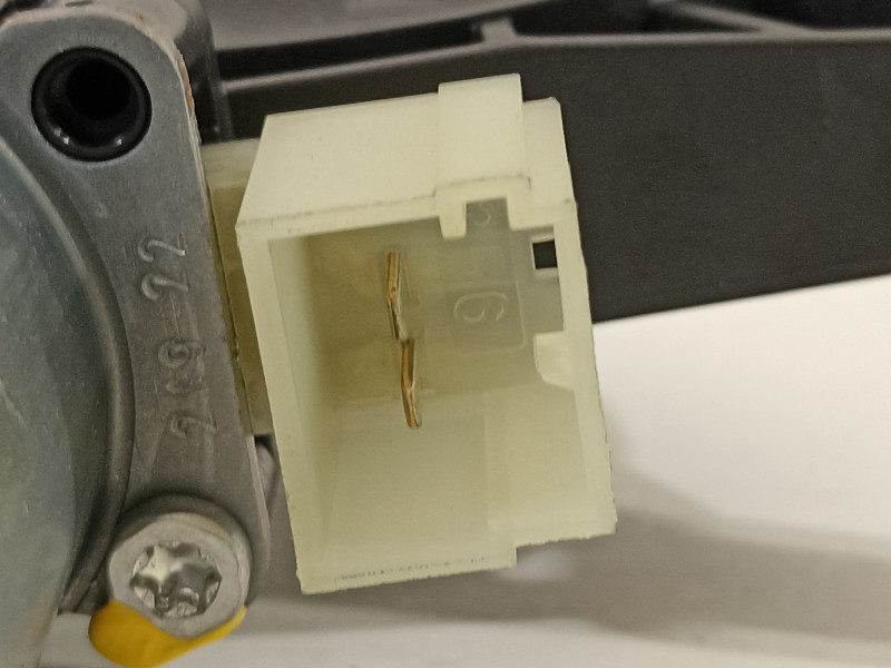 Recambio de motor elevalunas delantero izquierdo para skoda octavia combi (5e5) ambition referencia OEM IAM 5Q0959801A  