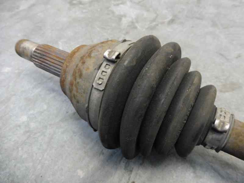 Recambio de transmision delantera derecha para ford fiesta (cb1) trend referencia OEM IAM 8V51-3B436-HC  