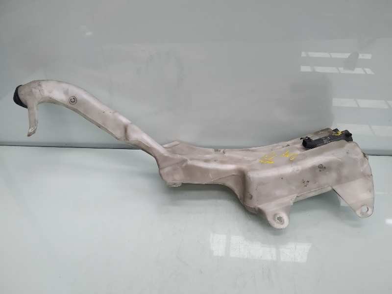 Recambio de deposito limpia para toyota rav 4 (a2) 1.8 luna referencia OEM IAM 060851044  