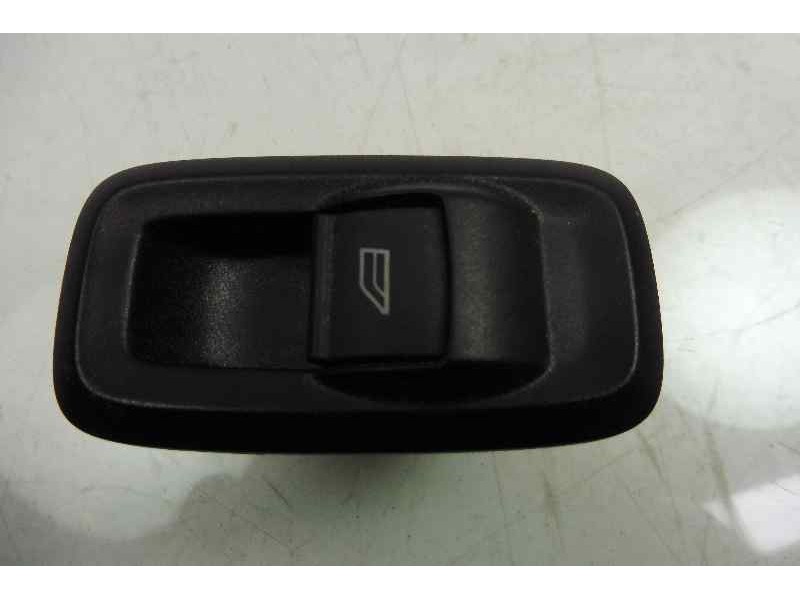 Recambio de mando elevalunas delantero derecho para ford fiesta (cb1) trend referencia OEM IAM 8A6T14529AB  