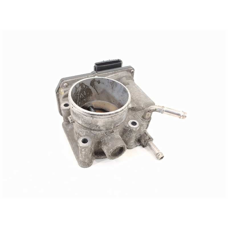 Recambio de caja mariposa para toyota corolla verso (r1) 1.8 luna referencia OEM IAM 220300D011  
