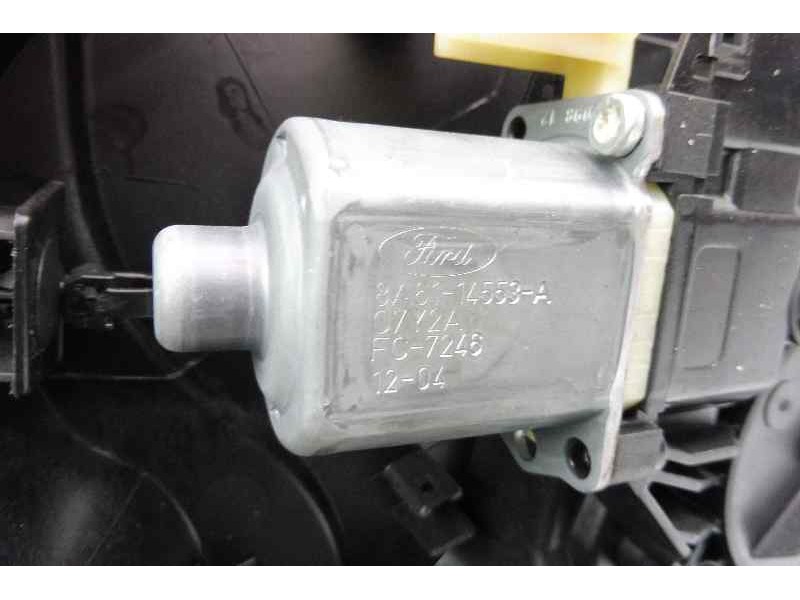 Recambio de elevalunas delantero derecho para ford fiesta (cb1) trend referencia OEM IAM 8A61A045H16AG 8A6114553A 