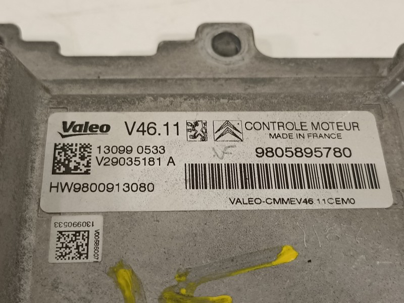 Recambio de centralita motor uce para peugeot 208 style referencia OEM IAM 9805895780  