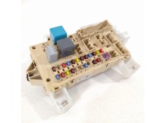 Recambio de caja reles / fusibles para toyota corolla verso (r1) 1.8 luna referencia OEM IAM 892210F010  
