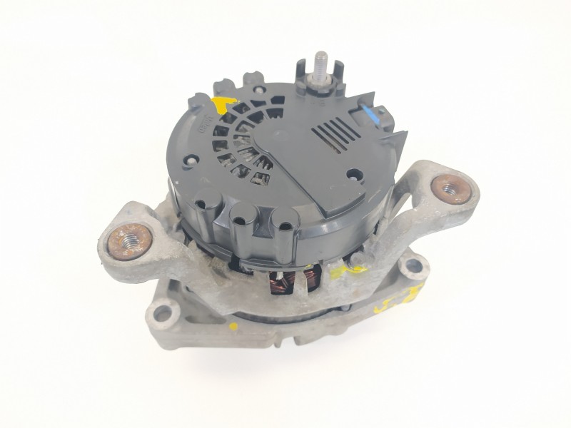 Recambio de alternador para opel adam glam ecoflex referencia OEM IAM 13588289 2619573A FG12S064