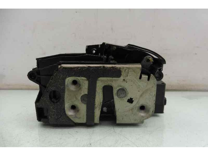 Recambio de cerradura puerta trasera derecha para ford fiesta (cb1) trend referencia OEM IAM 8A6AA26412AJ  