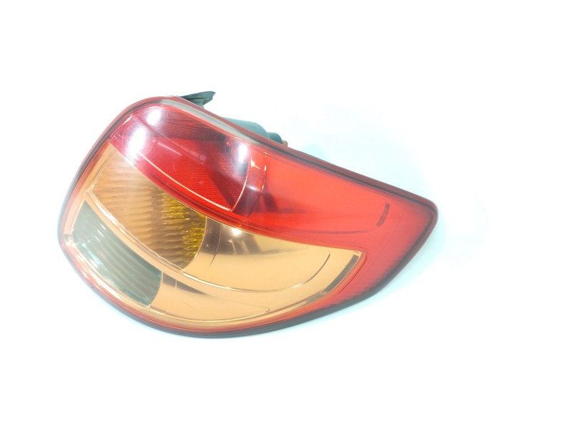 Recambio de piloto trasero derecho para fiat sedici (189) 1.9 8v multijet dynamic referencia OEM IAM 22016684  