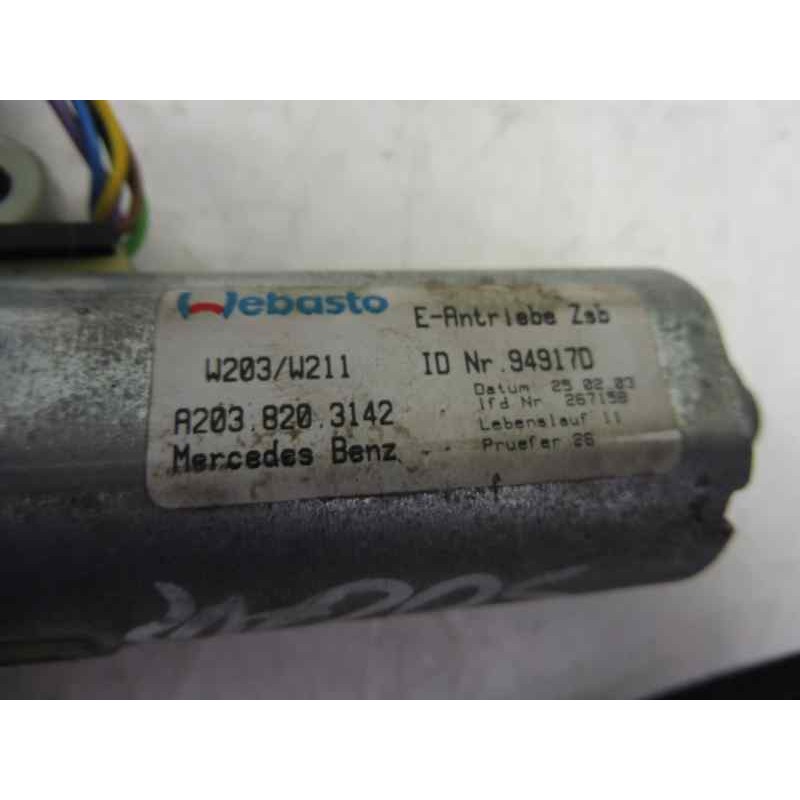 Recambio de motor techo electrico para mercedes-benz clase clk (w209) coupe 320 (209.365) referencia OEM IAM A2038203142 0390200