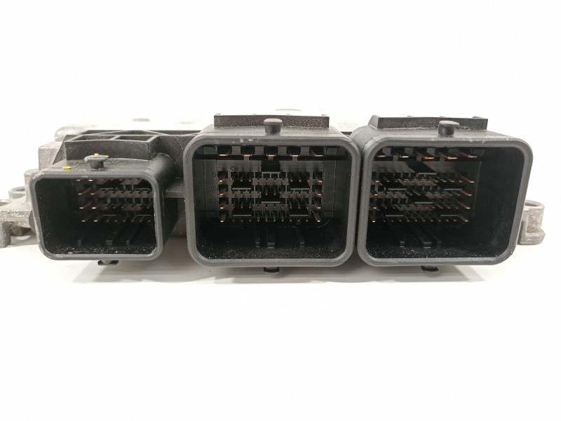 Recambio de centralita motor uce para peugeot 207 207 3p referencia OEM IAM 9664738680 0261201505 