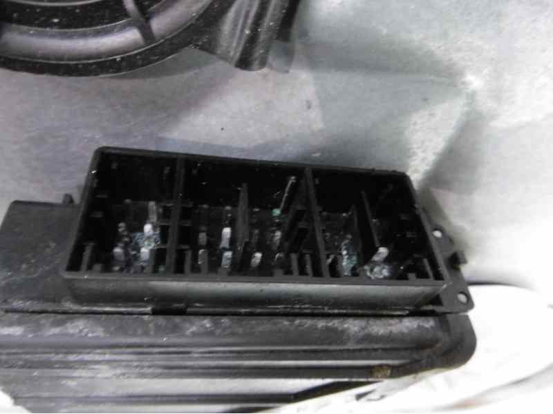 Recambio de elevalunas delantero derecho para seat ibiza (6l1) stella referencia OEM IAM 6L4837752AQ 6Q2959801A 